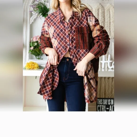 NWT Blue Velvet Plaid Button Down Shirt Size Medium - Cool Detailing! - Picture 2 of 16